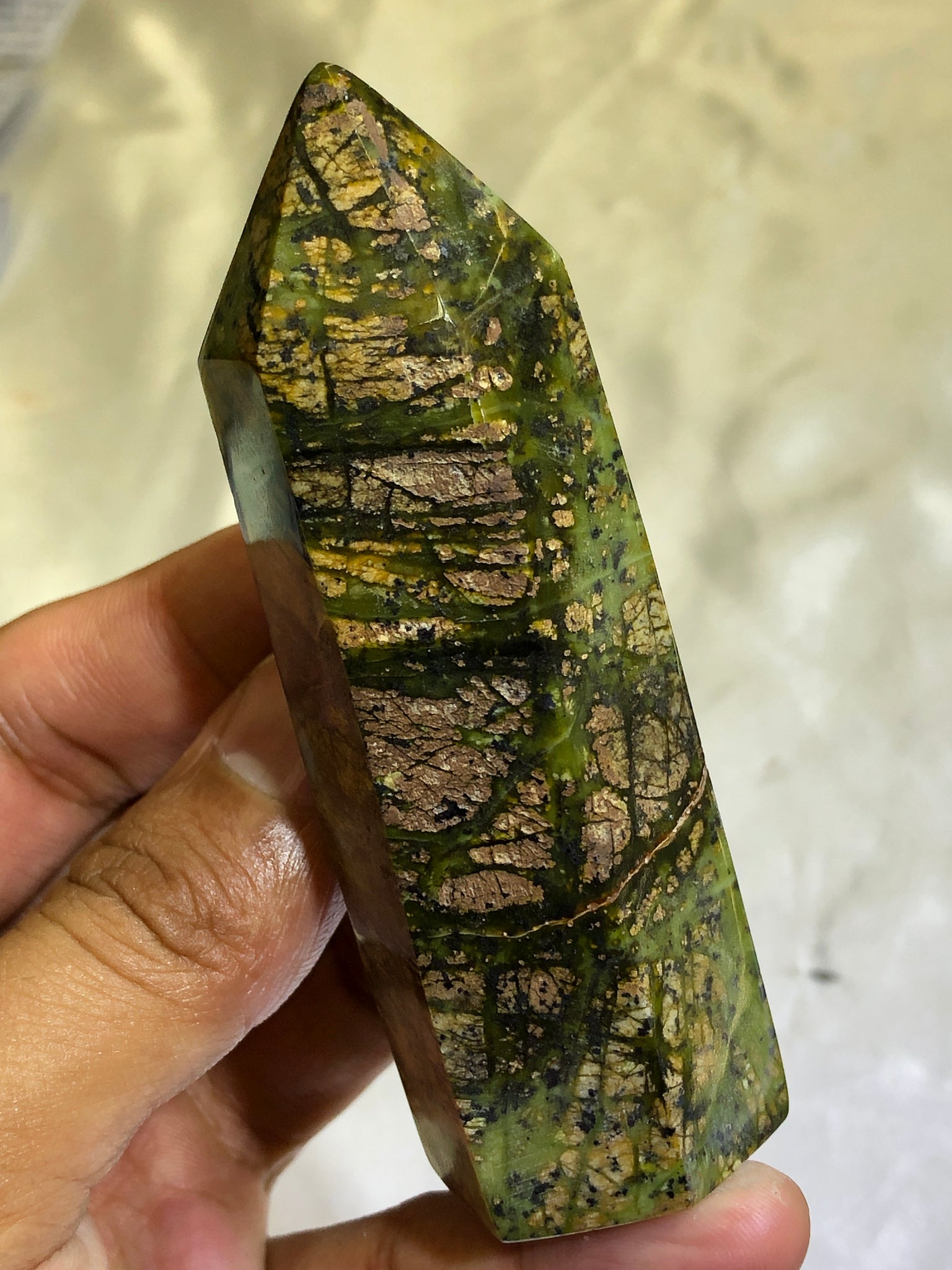 Himalayan Green Jasper – Earth Gems Ltd