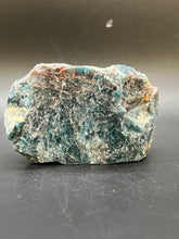 Load image into Gallery viewer, Apatite Raw
