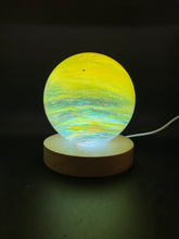 Load image into Gallery viewer, Disc Shape Wooden LED USB Light Base (colour)
