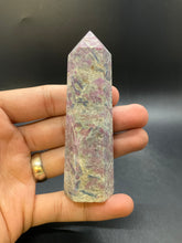 Load image into Gallery viewer, Ruby in Kyanite Point
