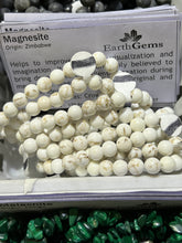 Load image into Gallery viewer, Magnesite Natural Colour Bracelet
