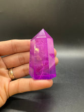 Load image into Gallery viewer, Amethyst Aura Point
