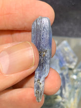 Load image into Gallery viewer, Crystalized Blue Kyanite - 3 Stones
