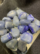 Load image into Gallery viewer, Blue Quartz Tumbled - 4 Stones
