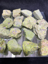 Load image into Gallery viewer, Atlantisite (Stichtite) Raw - 4 Stones
