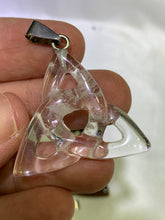 Load image into Gallery viewer, Celtic Pendants Triquetra

