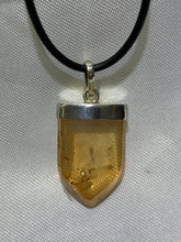 Load image into Gallery viewer, Tangerine Aura (Pendant)
