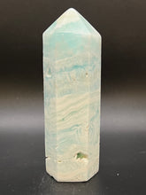 Load image into Gallery viewer, Caribbean Blue Calcite Point

