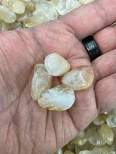 Load image into Gallery viewer, Citrine Tumbled - 4 Stones
