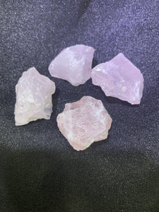 Rose Quartz Raw - 4 stones