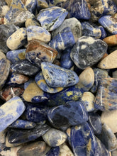 Load image into Gallery viewer, Sodalite Tumbled - 4 stones
