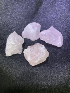 Rose Quartz Raw - 4 stones